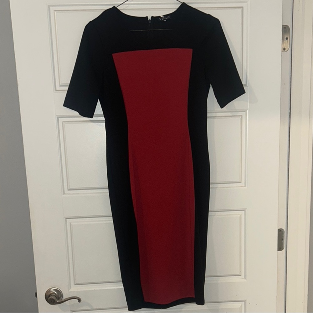 VENUS Black and Red Sheath Midi Dress